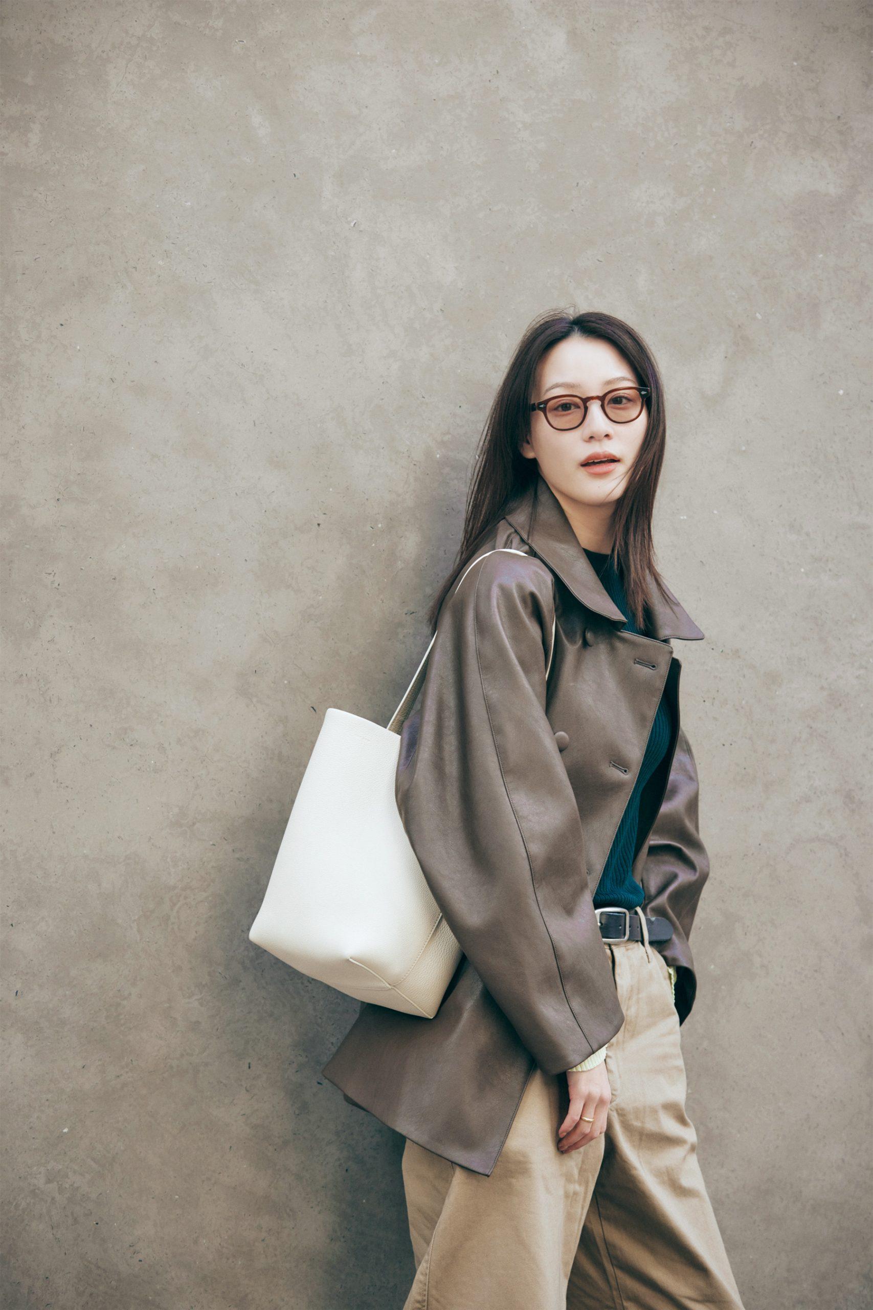 花山瑞貴さんの『WHAT’S IN MY BAG』 興味を追求する中で、感覚にヒットしたものをピックアップ