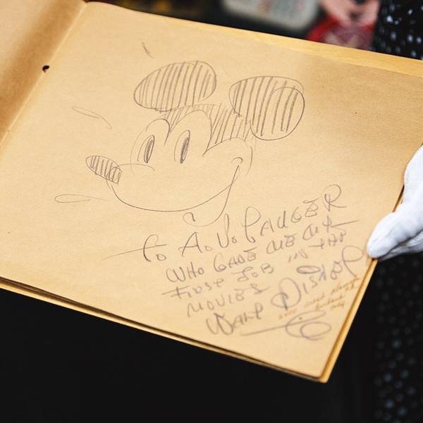 ウォルト・ディズニー・スタジオで、作品の制作過程とウォルト・ディズニーの人生を辿る