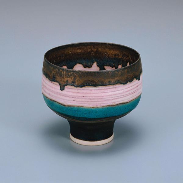 ヨーロッパと日本、双方の視点から陶芸家ルーシー・リー作品をひもとく展覧会