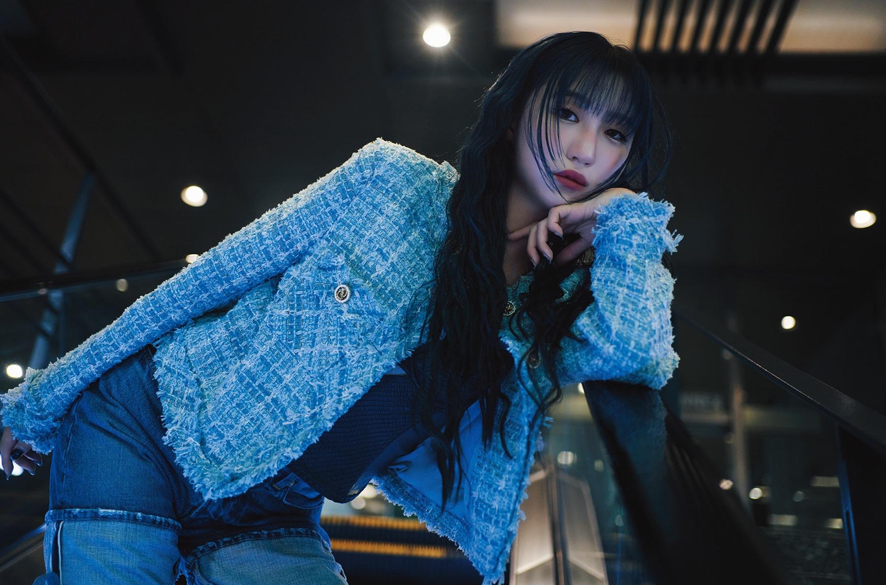 eill「あの頃の私は子供だったから、失恋ソングを書き直しました」