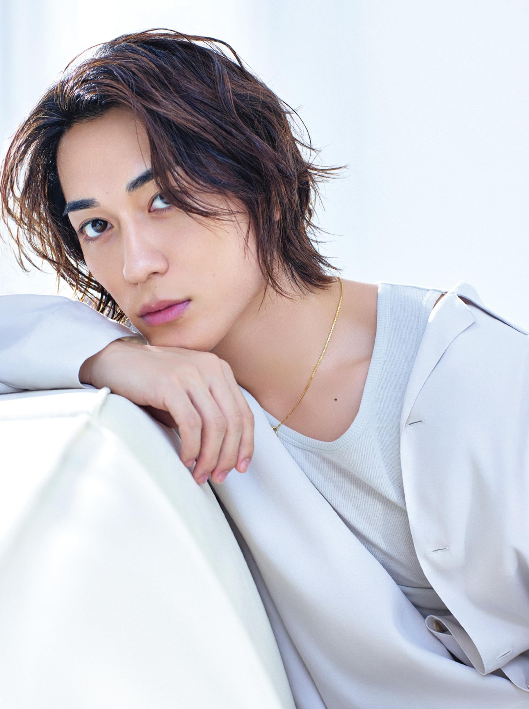 BALLISTIK BOYZ・砂田将宏と香りの旅へ。2026年をより開運へ導く、フレグランスセレクション