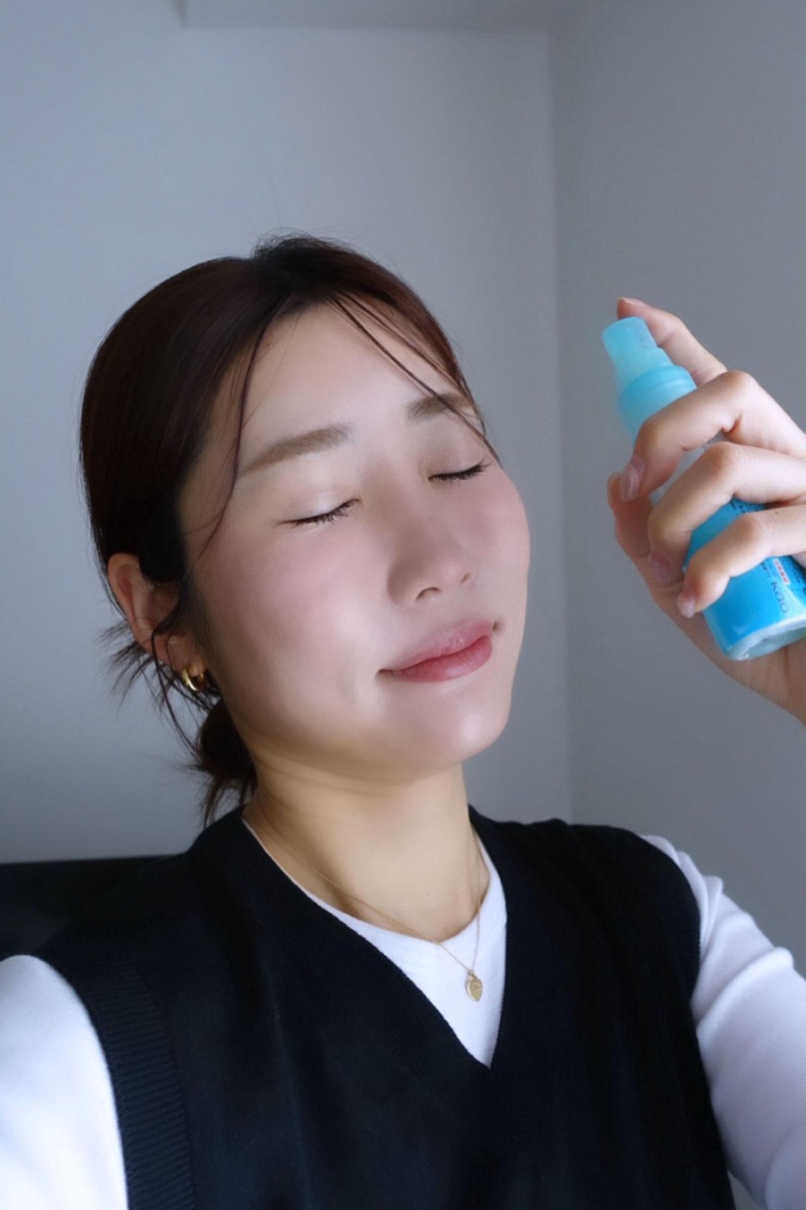 外出先ではお手軽に、自宅ケアはしっかり派。辻村友貴恵が美容テクを伝授！