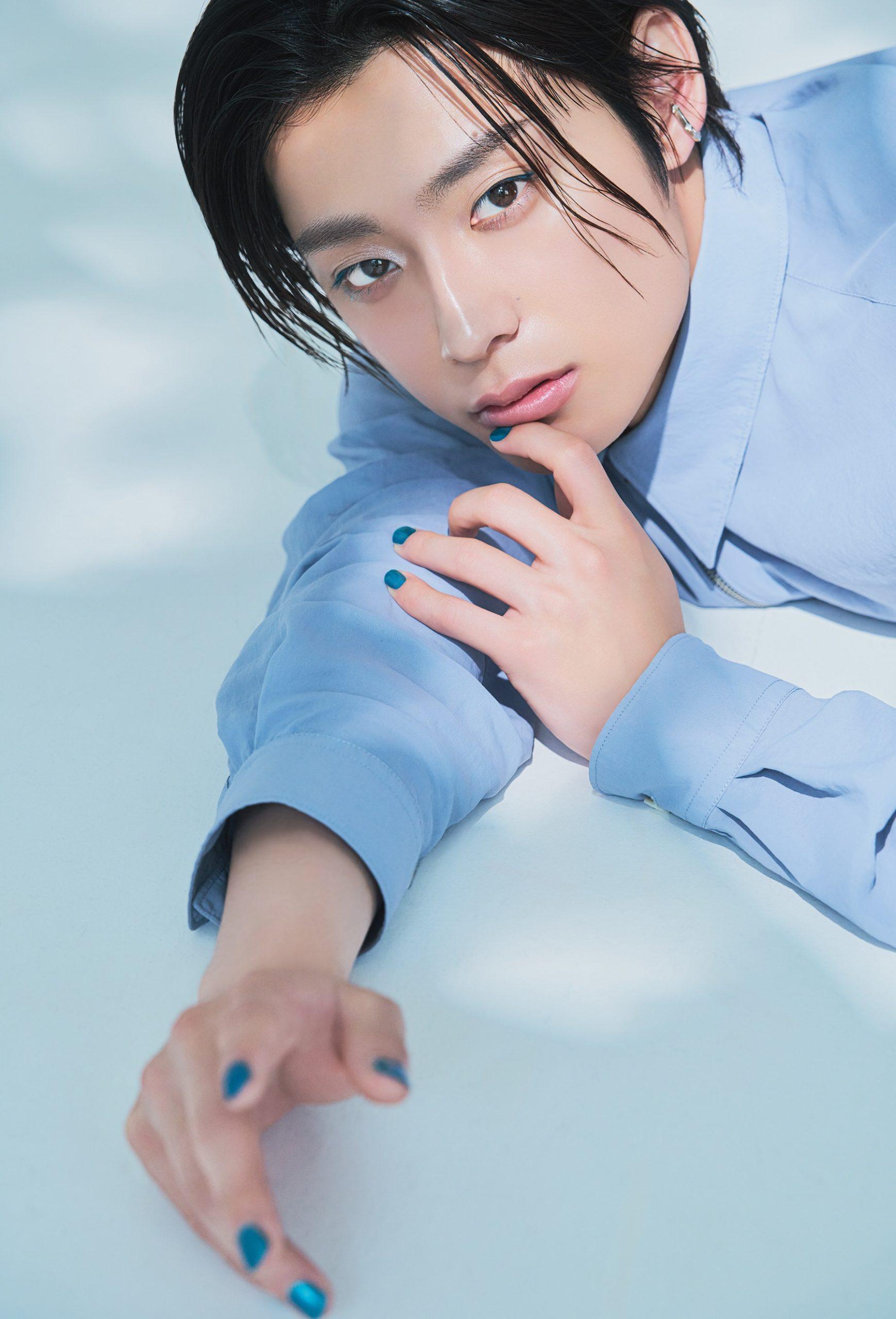 超特急・アロハ「僕の大好きな色」 ターコイズブルーのメイクで登場! WEB限定のQ&Aも!