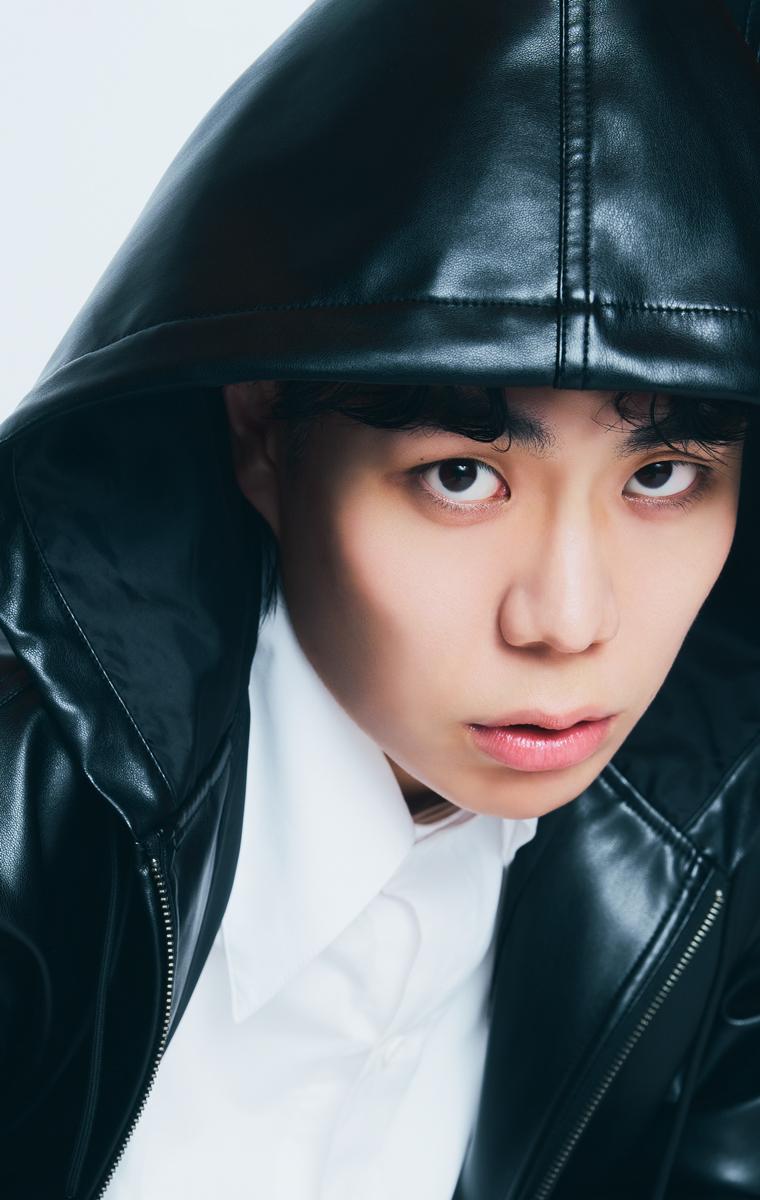 令和ロマン・髙比良くるまが骨格の美しさを引き出すコントゥアメイクに好感触! 「オフの日にやってみようかな」| #美ジュ-1グランプリ