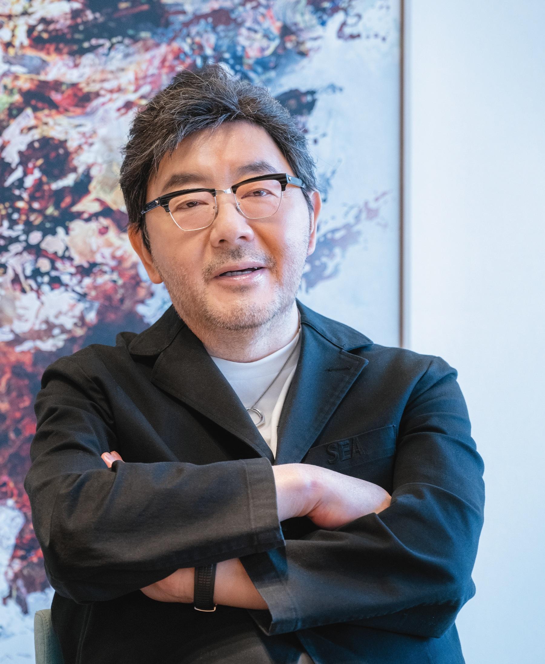 “ボーイズグループ戦国時代”の中で、秋元康が生み出す新たなアイドルとは?