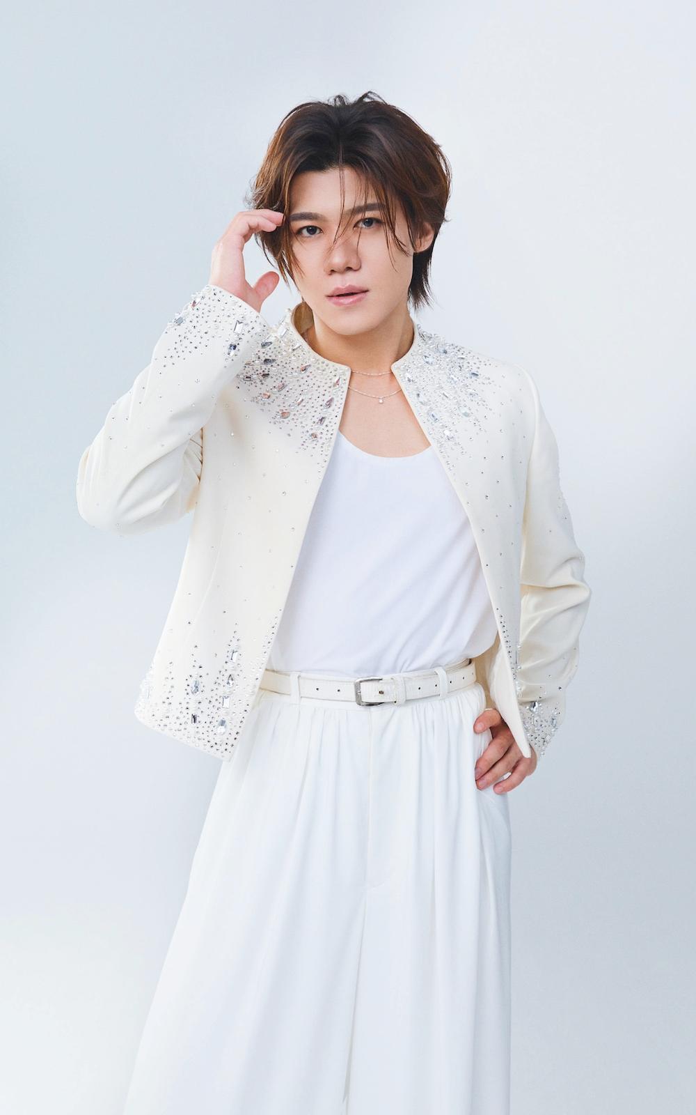 新浜レオン「演歌・歌謡の枠を超え、パッション全開で音楽の道を走りたい!」